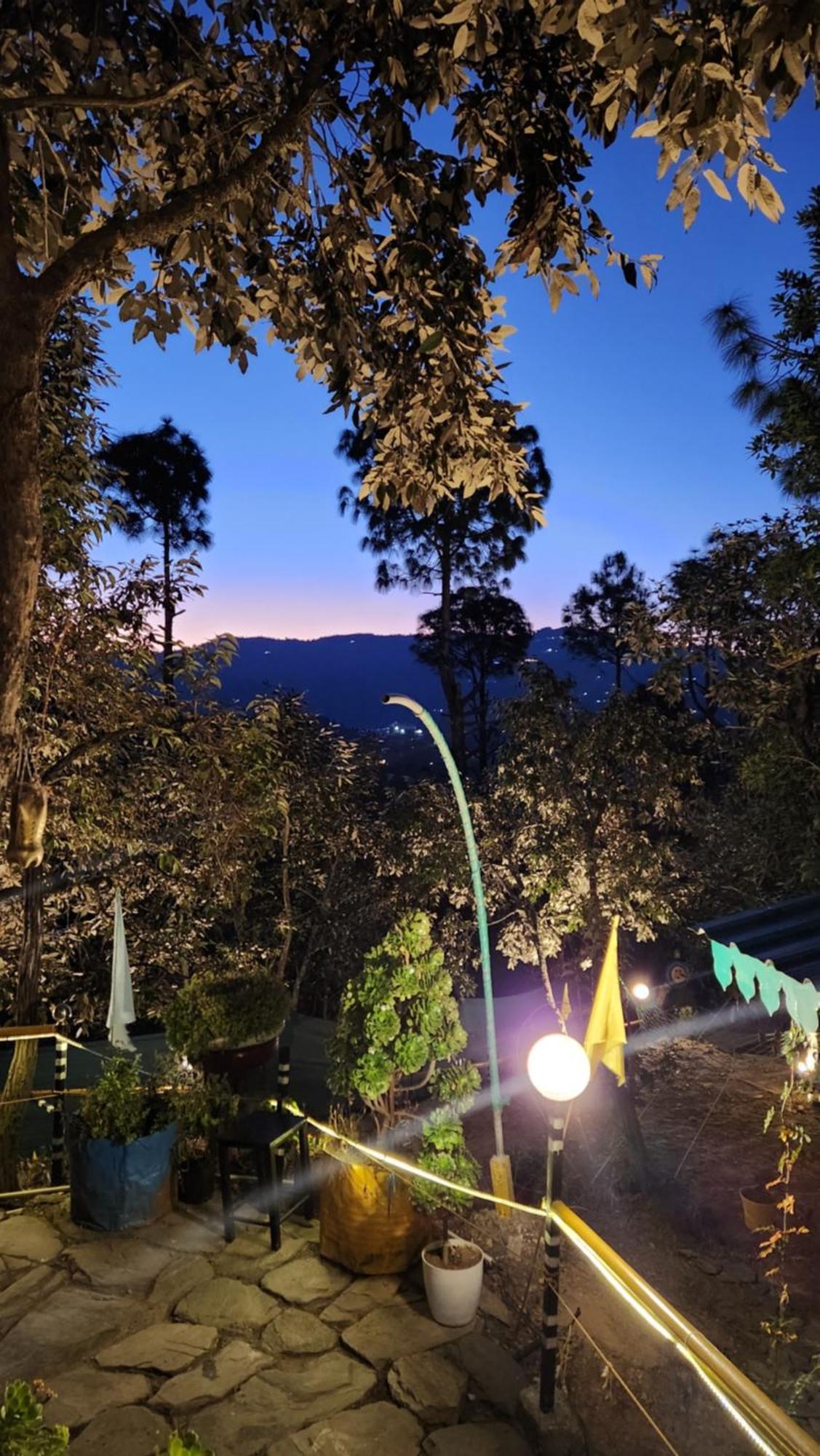 Neelkanth Retreat Mukteshwar Bagian luar foto